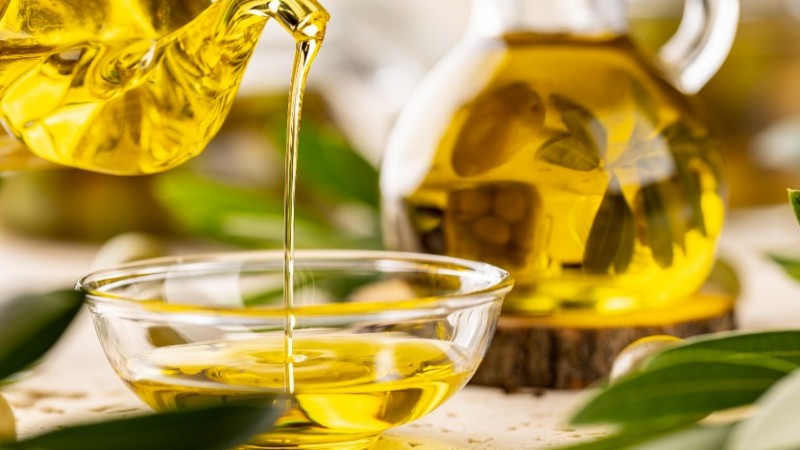 Siete Pymes mendocinas se unen para llevar vinos y aceite de oliva al exterior